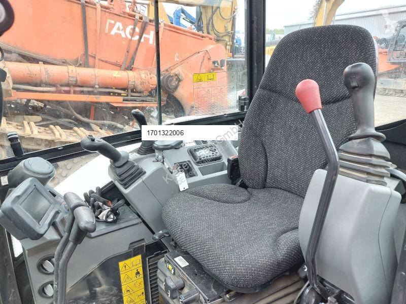 Escavadora Bobcat E55z