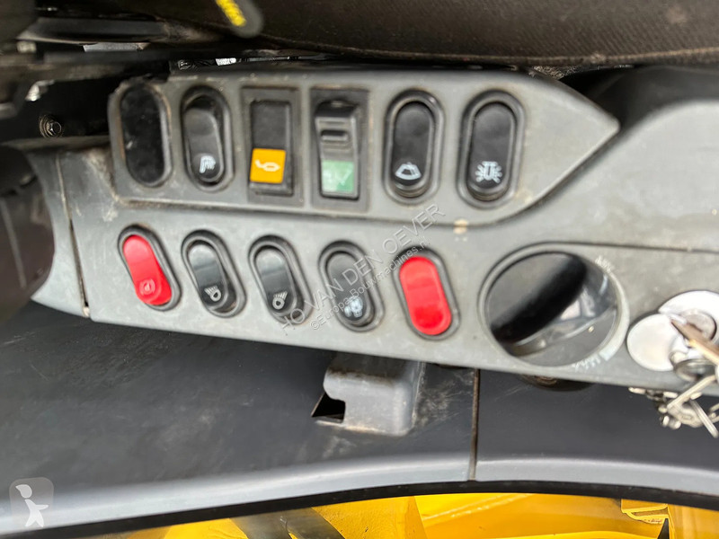 Escavadora Komatsu