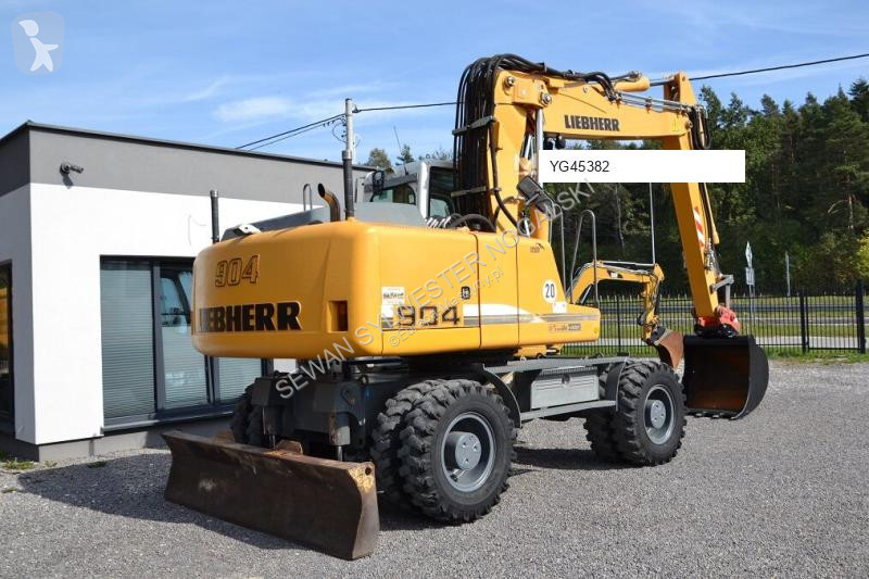 Excavator Liebherr A 904 C