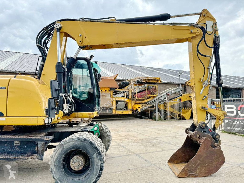 Excavator Caterpillar D - Triple Boom / Quick...