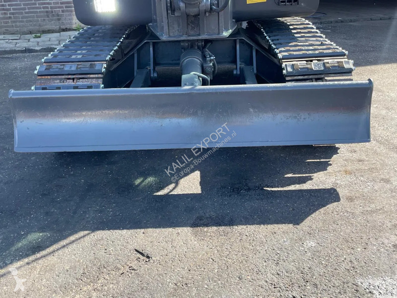 Graafmachine Volvo EC55 Track Excavator Working...