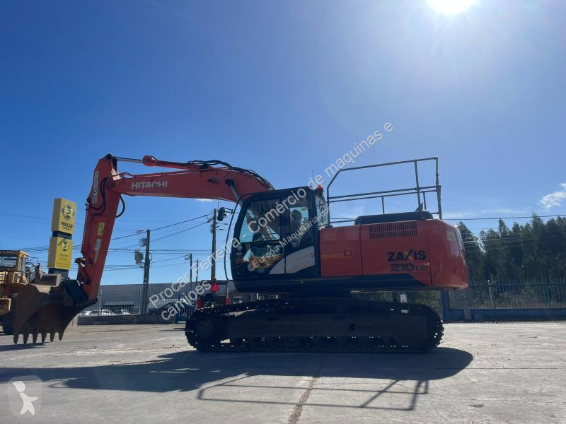 Escavadora Hitachi -5B