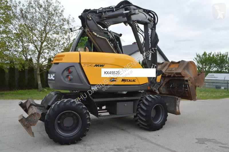 Excavator Mecalac E