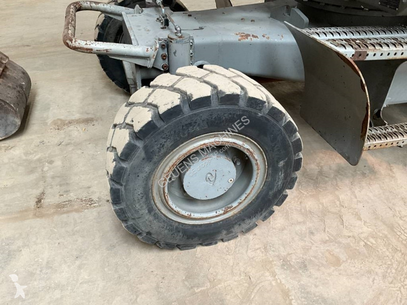 Escavadora Neuson 6503 WD
