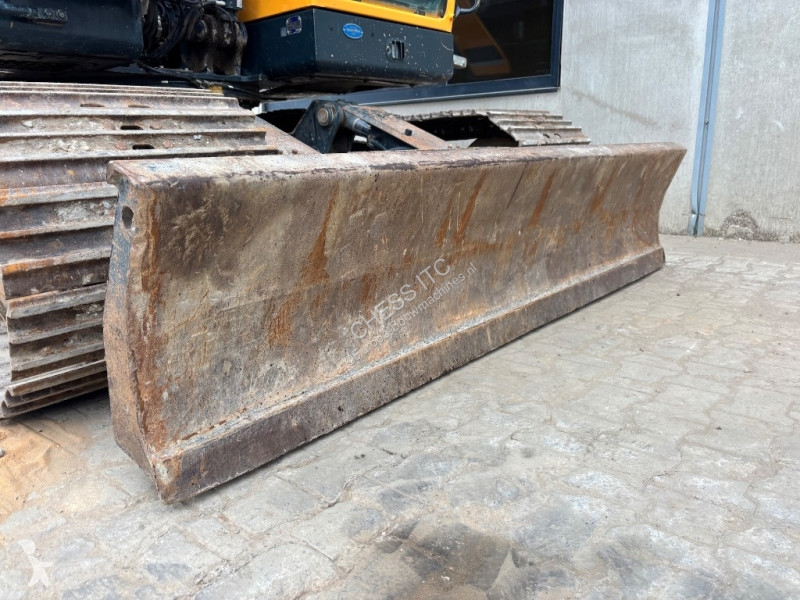 Escavadora Hyundai HX145LCR - HX145 - HX140