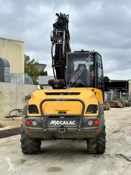 Excavator Mecalac