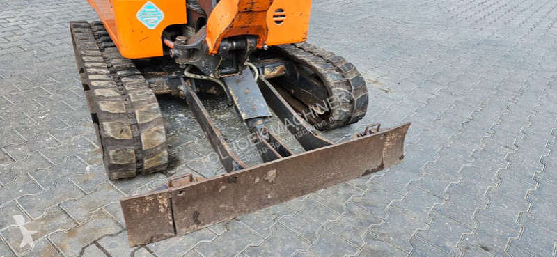 Excavator Hitachi ZX19-5