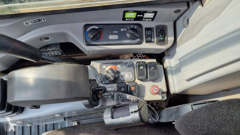 Escavatore Kubota KX080-4