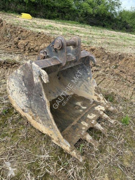 Escavadora Hitachi
