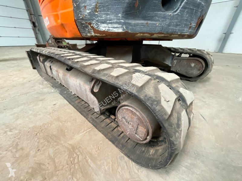 Excavadora Kubota U 35-3 A 3