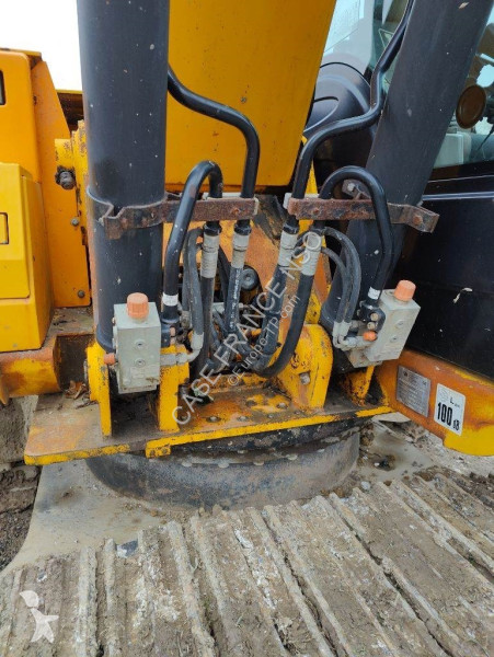 Pelle JCB