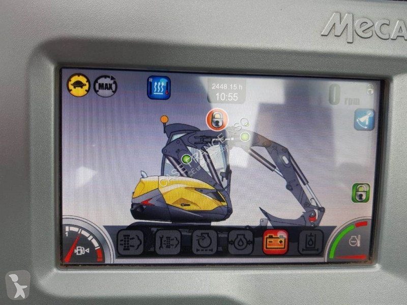 Escavadora Mecalac 8 M CR