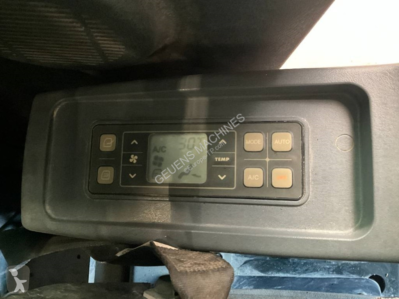 جرافة Hyundai Robex W-9 A
