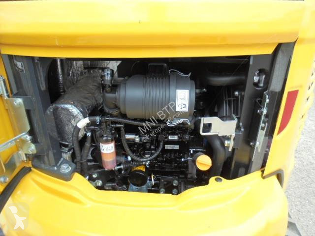 Escavadora Komatsu PC24 MR-5