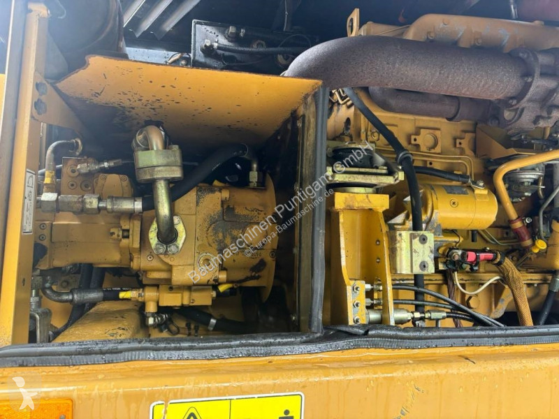 Excavator Caterpillar C