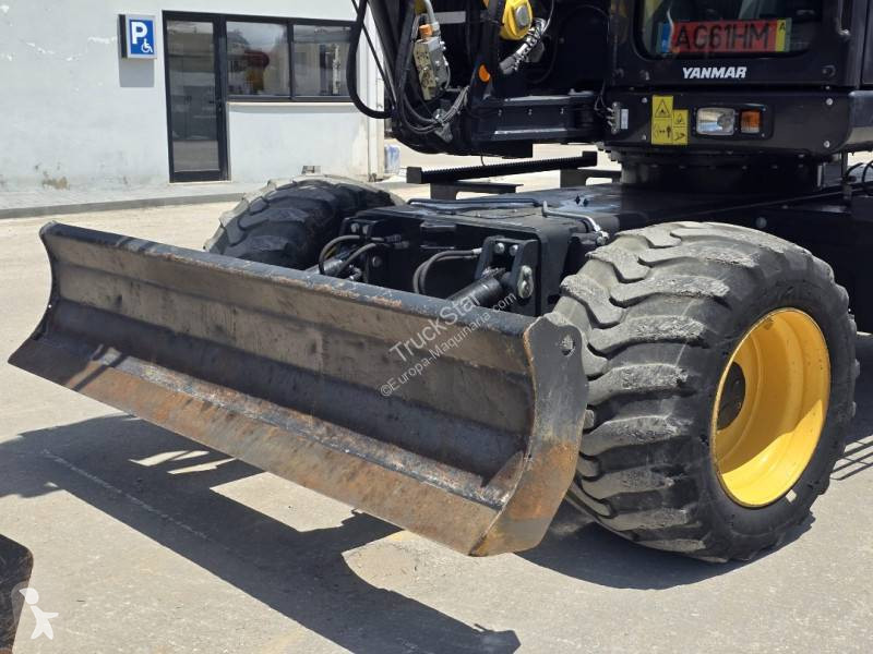 Escavatore Yanmar B110W