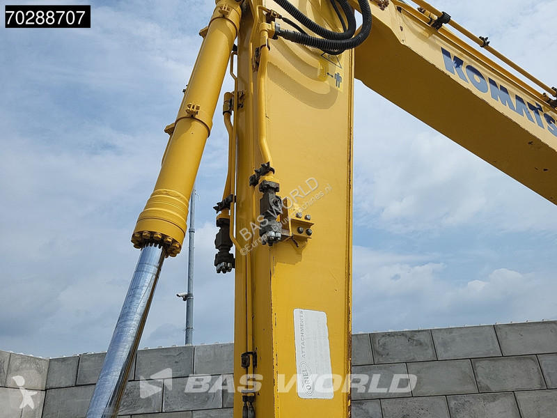 Excavator Komatsu PC210 LC-10