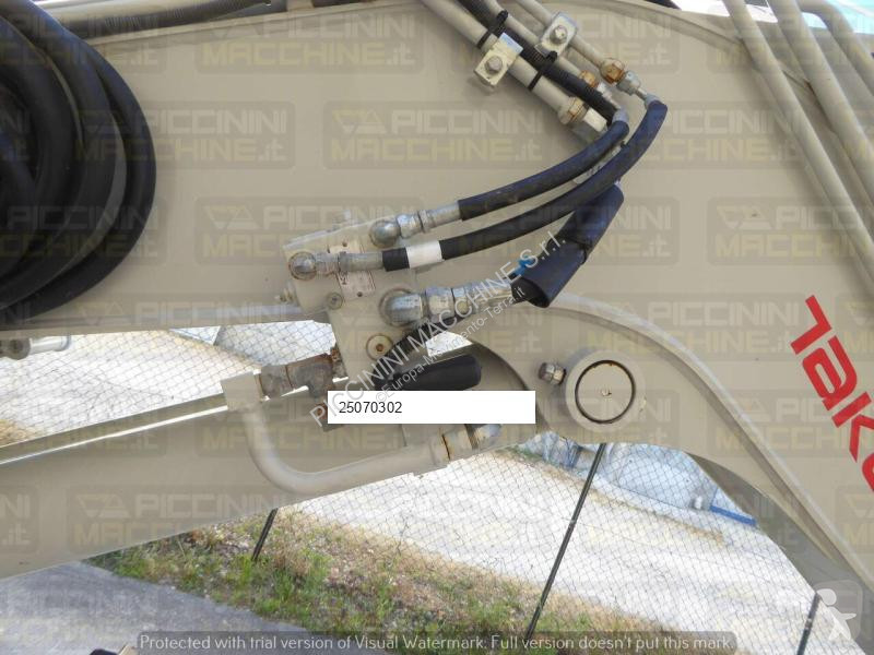 Escavatore Takeuchi TB257FR