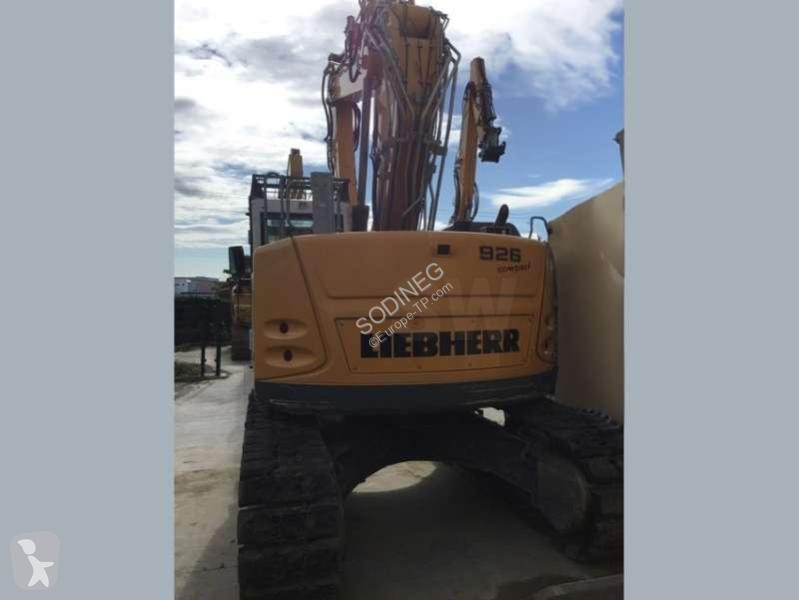 جرافة Liebherr  R926 COMPACT