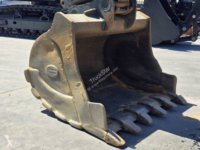 Escavatore Hyundai HX 330 NL