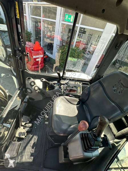 Escavadora Bobcat