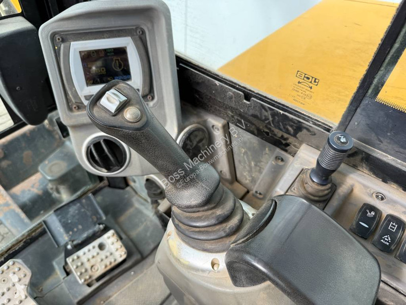 Skovl JCB 86C-1 - Hammer Lines / Quick Coupler