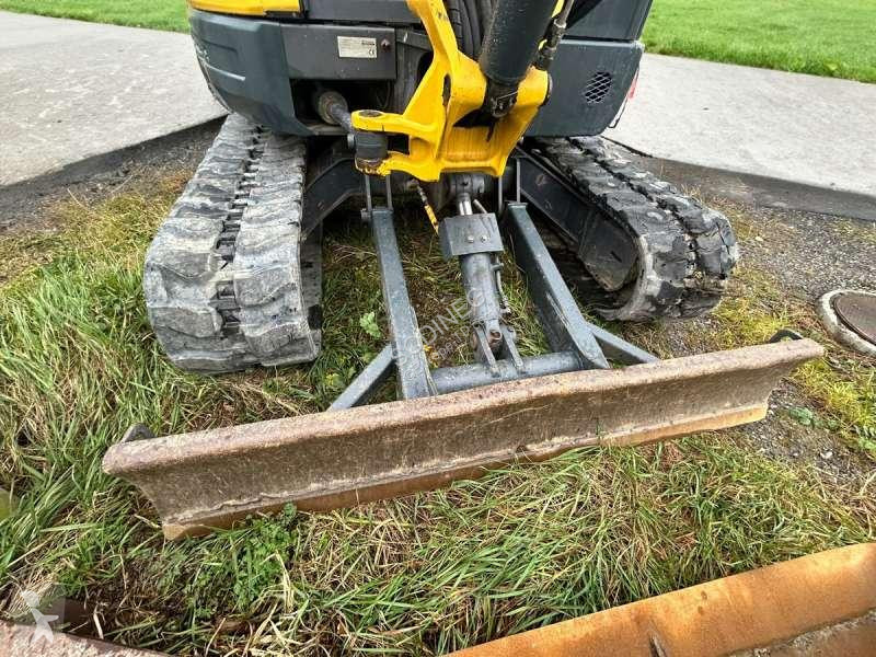 Excavator New Holland E50B