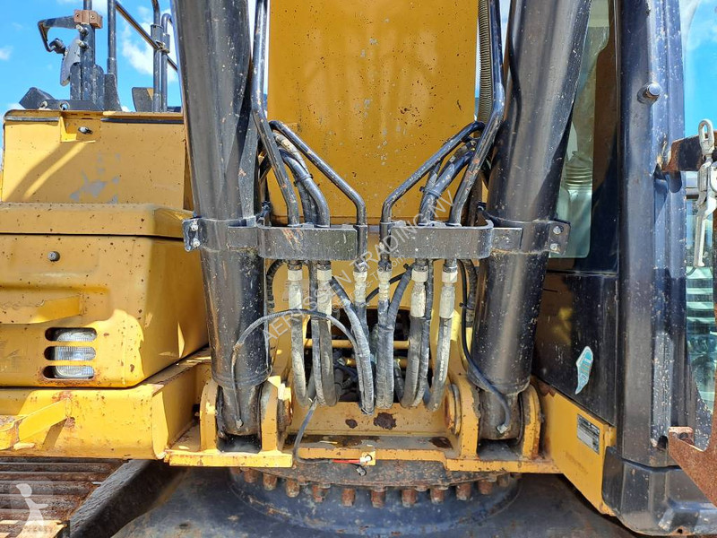 Graafmachine Caterpillar FL N