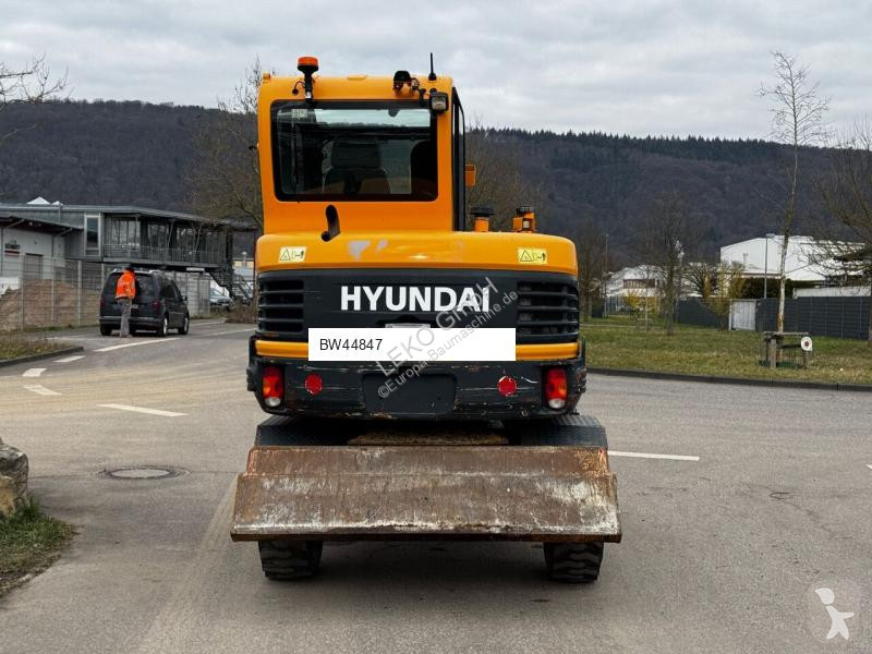 جرافة Hyundai Robex 55W-9A