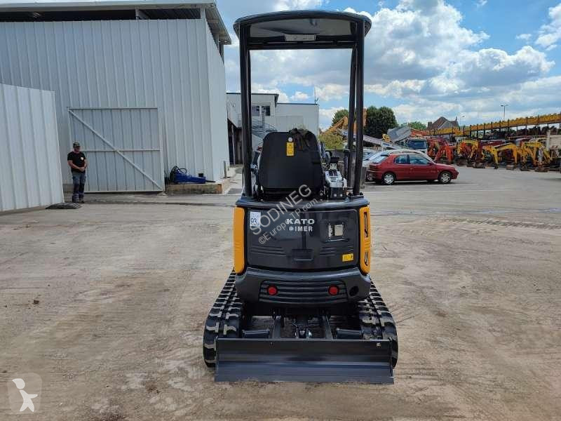 Escavadora Kato  VXE HD 17