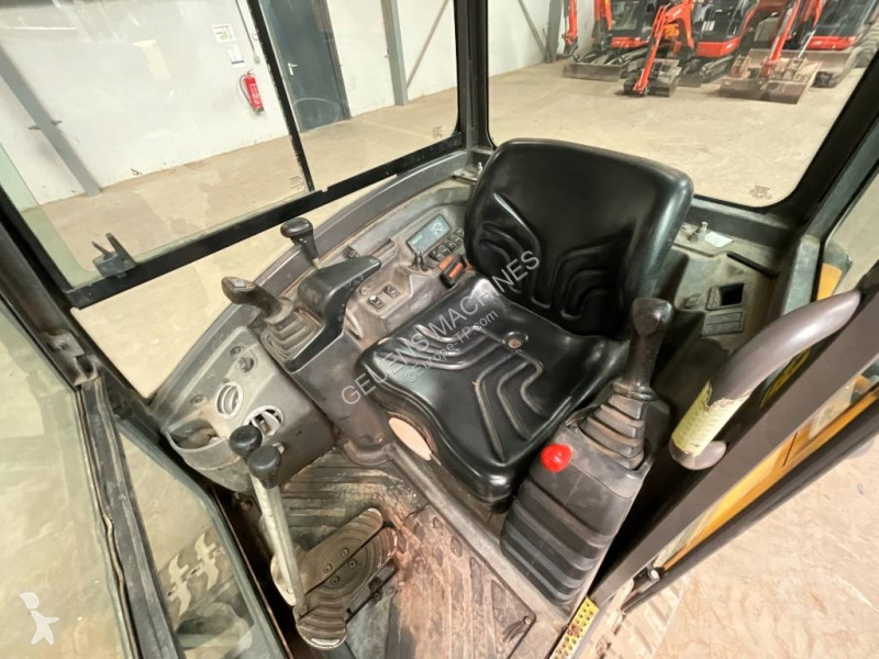 Escavadora Volvo EC 18 E