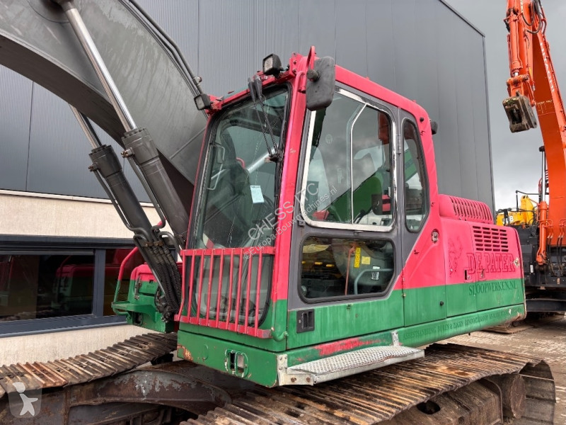 Excavadora Volvo B LC