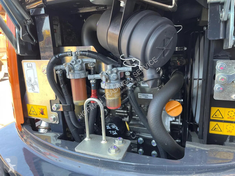Escavadora Hitachi ZX19-6