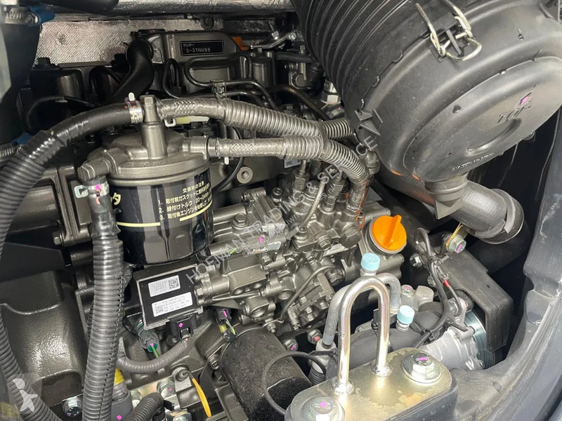 Escavadora Hitachi ZX33U-6 | A/C