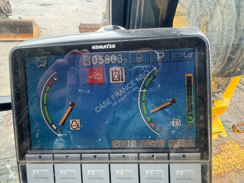 Escavatore Komatsu MR-8
