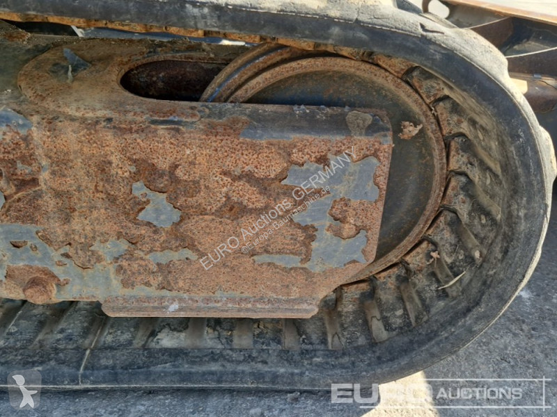 Escavadora Bobcat E27Z