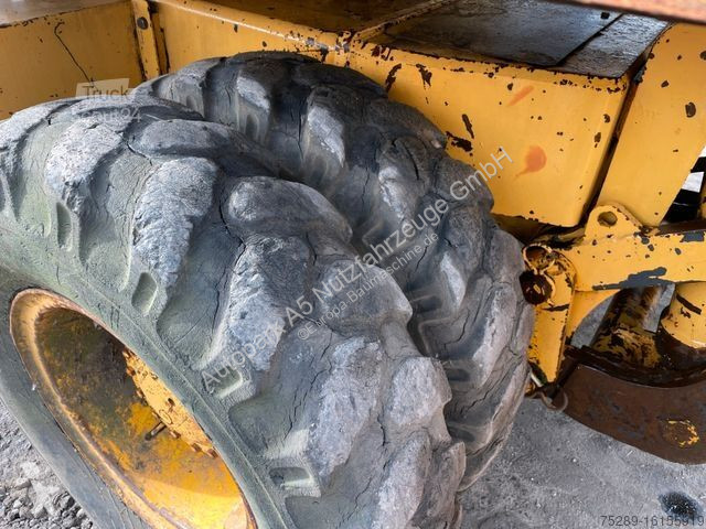 Excavator Liebherr A 911 C Umschlagbagger...
