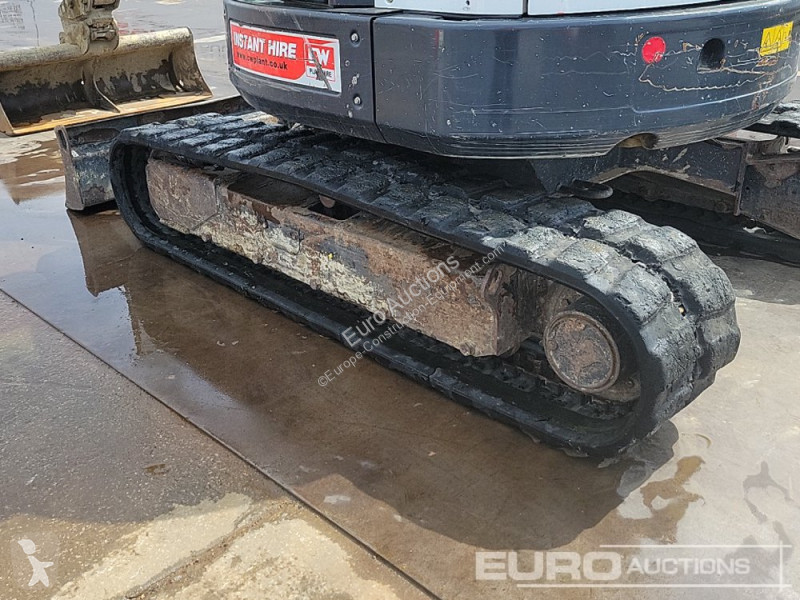جرافة Bobcat