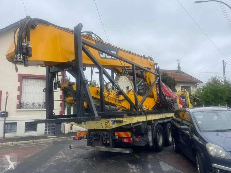 Excavadora JCB
