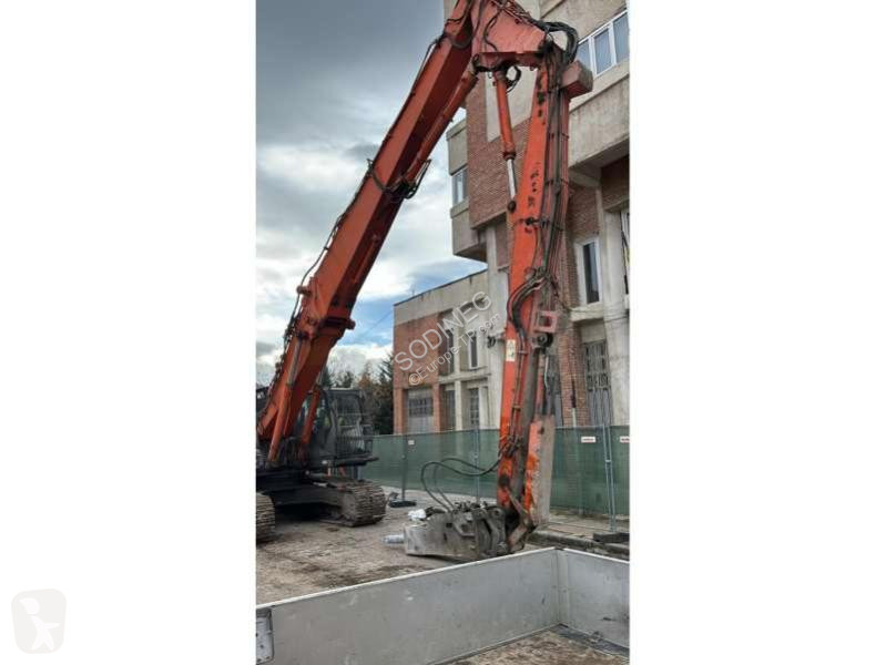 Excavadora Hitachi LC-3