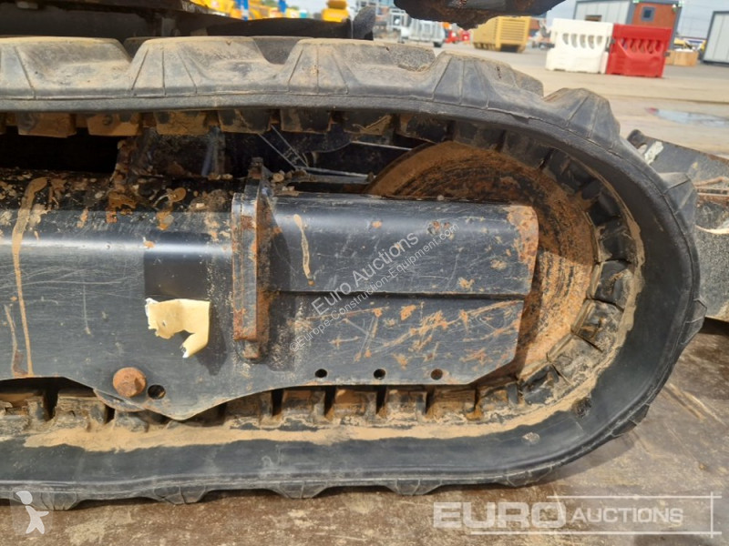 جرافة JCB 15C-1