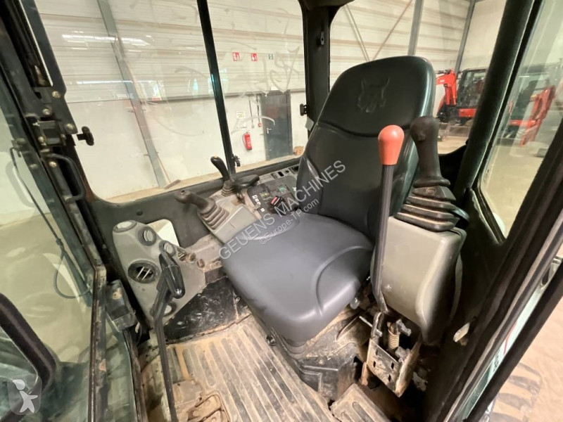 Escavadora Bobcat E 50 EM