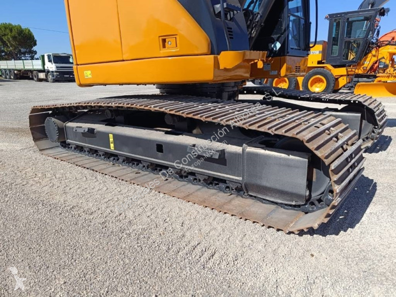 Excavadora Case