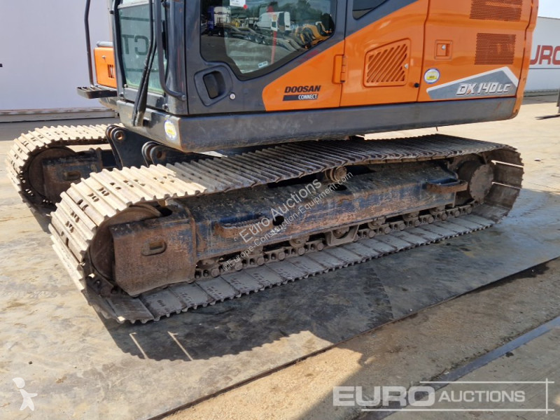 جرافة Doosan -7