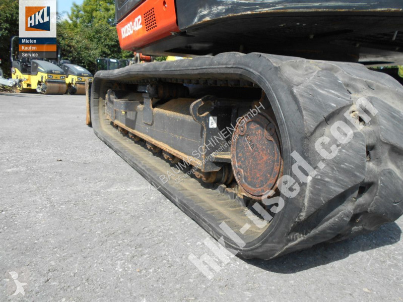 Escavadora Kubota KX 080-4