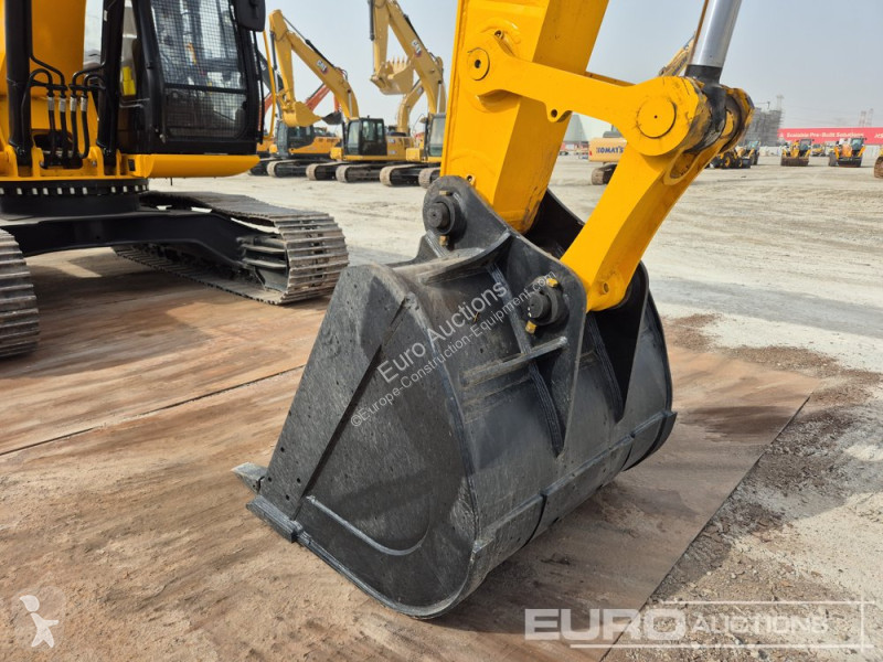 جرافة JCB JS215LC