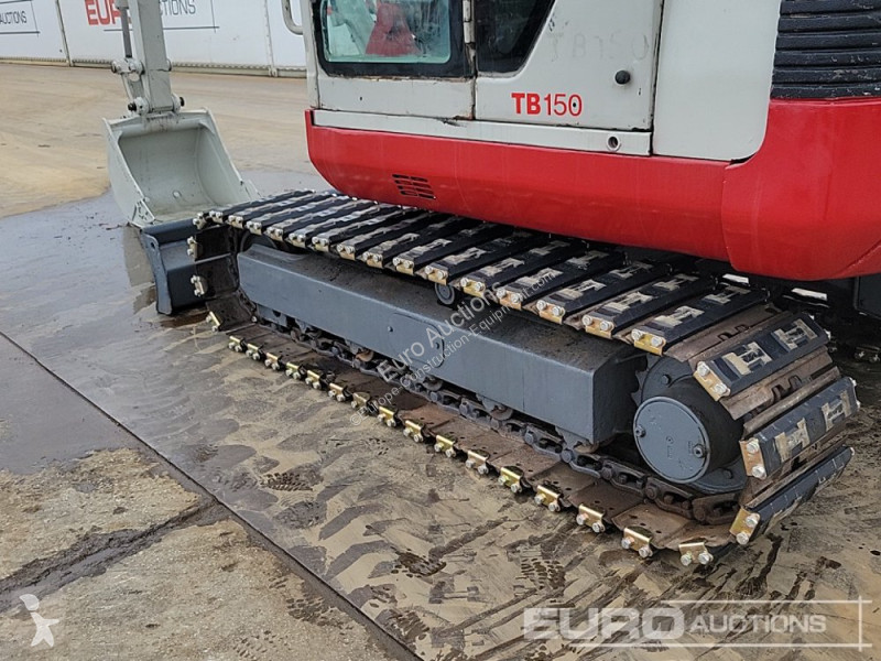 Escavadora Takeuchi TB150