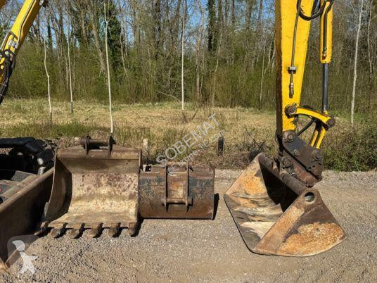 جرافة Komatsu PC88MR-6 PC88MR-6