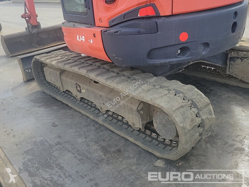 Lopatový nakládač Kubota U48-4