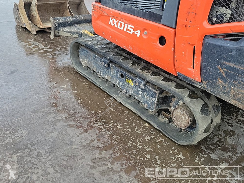 Lopatový nakládač Kubota KX015-4